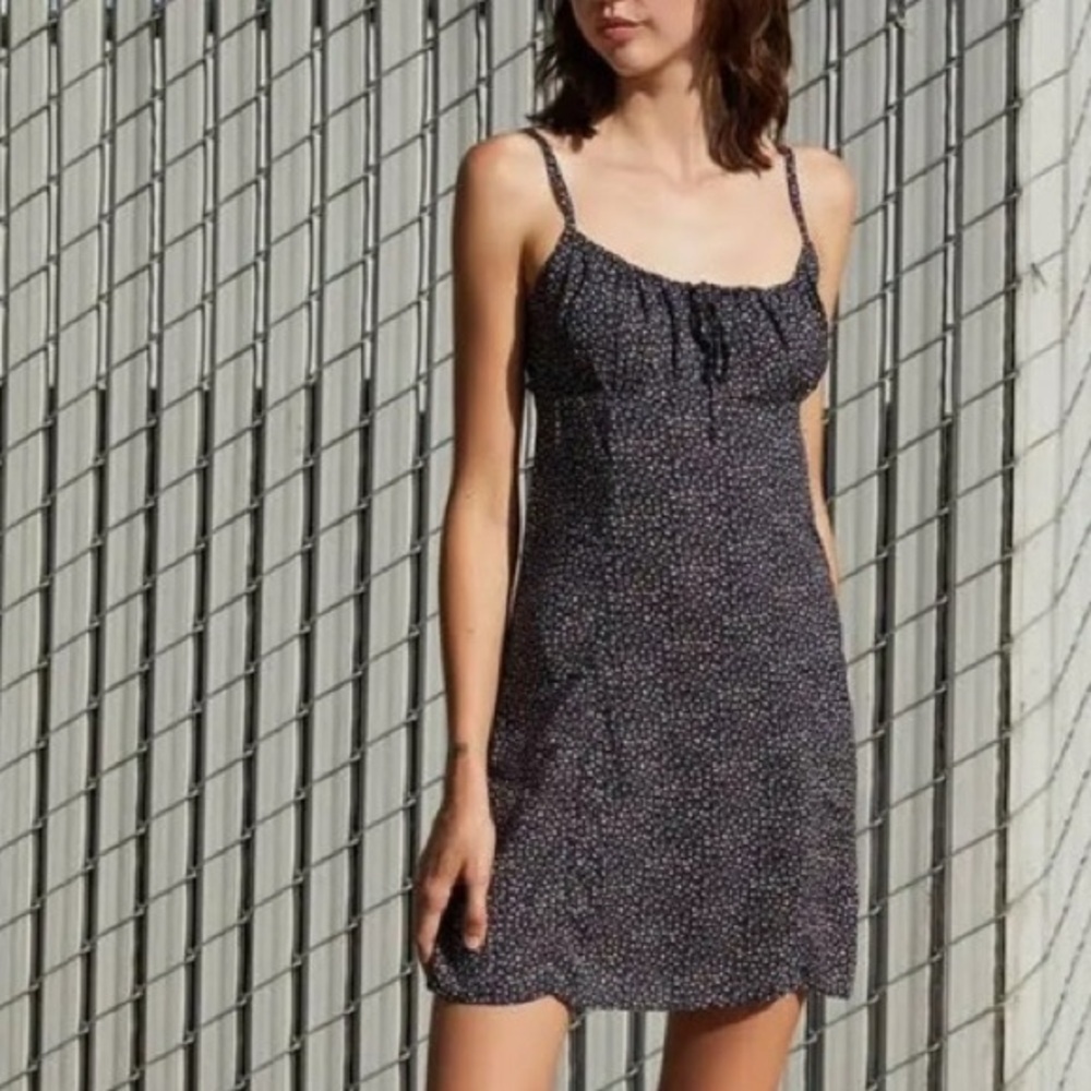 Brandy Melville John Galt Ditsy Foral Mini Dress Size Small